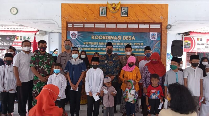 Jelang Lebaran, Desa Pasirharjo Berikan Santunan Anak Yatim dan Insentif Guru Keagamaan