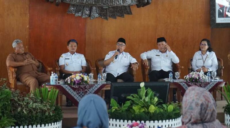 Audiensi Kinerja dan Renstra RSUD Ngudi Waluyo Wlingi Tahun 2025-2029 bersama Bupati Blitar