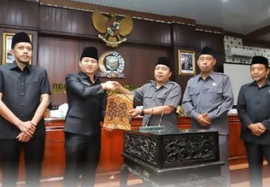 RPJMD Kabupaten Trenggalek 2025-2029 Disahkan dalam Rapat Paripurna, Bupati Trenggalek : Pembangunan Infrastruktur yang Adil dan Merata