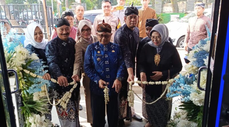 HUT ke-17 BPR Penataran, Bupati Blitar Luncurkan Kantor Kas Wlingi, Aplikasi PASku dan Gerakan ASN Menabung