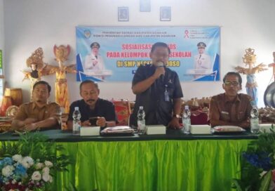 Sosialisasikan Bahaya HIV/AIDS, KPA Kabupaten Nganjuk Beri Edukasi untuk Pelajar di SMPN 1 Rejoso