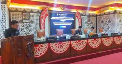 Rapat Paripurna DPRD Nganjuk, Wabup Mas Handy Tekankan Pemerataan Pembangunan dan Efisiensi Anggaran