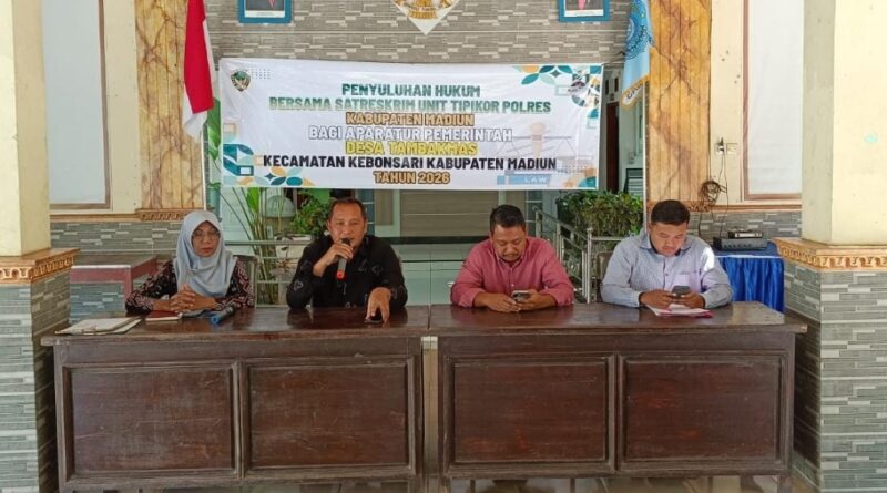 Tingkatkan Kesadaran Hukum Aparatur Desa, Pemdes Tambakmas Gelar Sosialisasi Penyuluhan Hukum