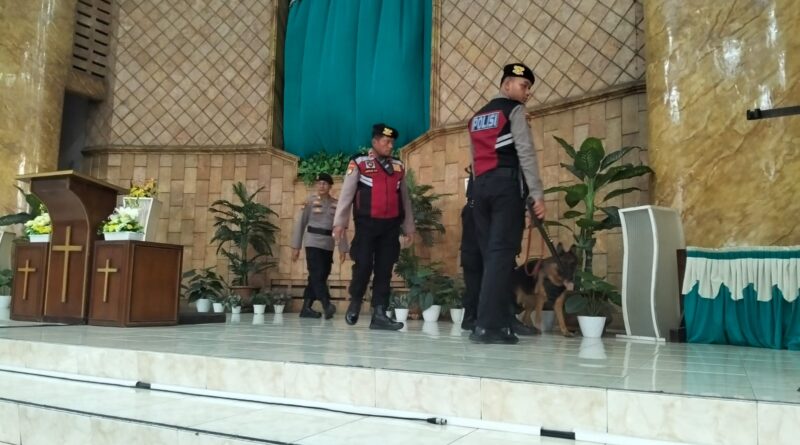 Polres Kediri Kota Sterilisasi Gereja Jelang Rangkaian Ibadah Paskah 2026, Pastikan Keamanan dan Kenyamanan Jemaat