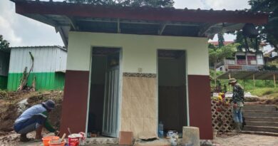 Dukung Rintisan Wisata Pesona Selungguh, Pemdes Bolo Bangun Kamar Mandi