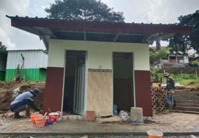 Dukung Rintisan Wisata Pesona Selungguh, Pemdes Bolo Bangun Kamar Mandi