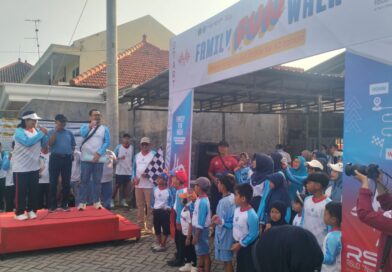 HUT ke-42, RSUD Ngudi Waluyo Wlingi Gelar Family Fun Walk