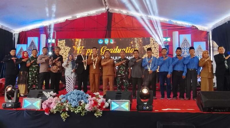 SMPN 2 Tanjunganom Gelar Pelepasan Siswa Kelas IX, Kadis Nganjuk Ajak Siswa Belajar, Belajar dan Belajar