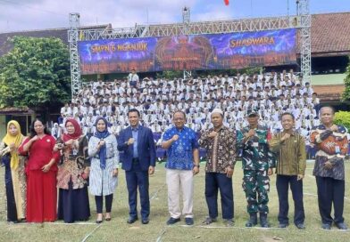 Spektakuler! Purnawiyata Kelas IX SMPN 6 Nganjuk Berlangsung Sukses