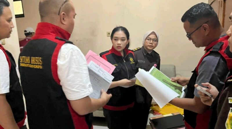 Dugaan Korupsi Penggelapan dalam Jabatan Bank Jatim, Kejari Nganjuk Geledah Empat Lokasi