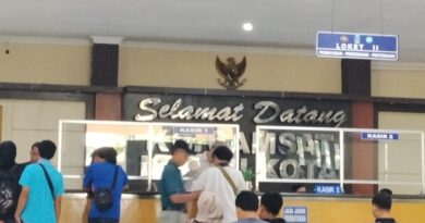 Pelayanan Humanis dan Profesional, Wajib Pajak Apresiasi Kinerja Petugas KB Samsat Kediri Kota