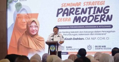 Bupati Nganjuk Buka Seminar Pakar Neuroparenting dr. Aisah Dahlan