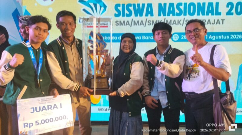 Siswa SMKN 3 Blitar Raih Medali Emas LKS Dikmen Nasional 2026 Cabang Cabinet Making