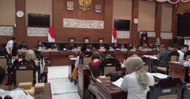 Pembahasan KUA-PPAS Perubahan APBD 2026, Ketua Komisi II Tekankan Transparansi dan Akuntabilitas Anggaran