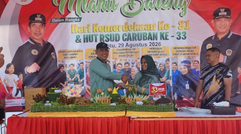 Peringati Hari Kemerdekaan RI ke-81 dan Hari Jadi ke-33, RSUD Caruban Gelar Mlaku Bareng