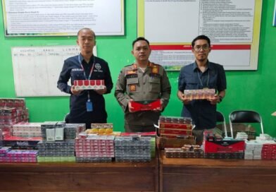 Operasi Pemberantasan Rokok Ilegal, Satpol PP Nganjuk dan Bea Cukai Kediri Amankan 8.936 Batang Rokok Tanpa Pita  Cukai