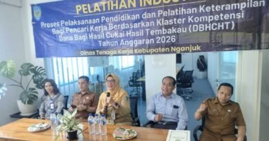 Kurangi Angka Pengangguran, Disnaker Nganjuk Gelar Pelatihan Industri di PT Eagle Sporting Goods