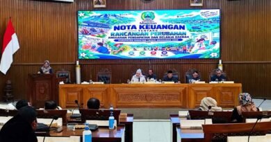 Rapat Paripurna DPRD Agenda Penjelasan Bupati Terhadap Nota Keuangan Raperda tentang P-APBD Tahun Anggaran 2026
