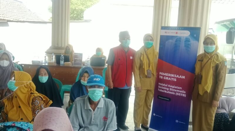 Puskesmas Sumobito Gelar Skrining TBC Gratis, Integrasi dengan CKG di Desa