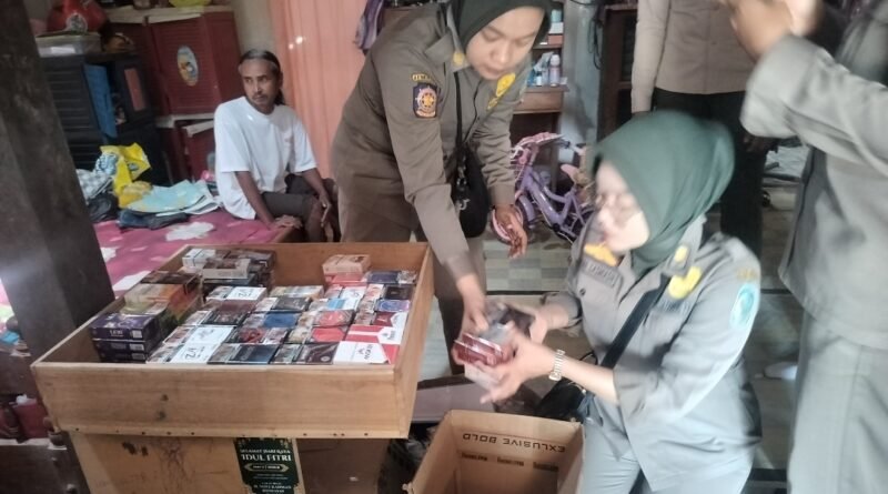 Sasar Empat Kecamatan, Satpol PP Nganjuk dan Bea Cukai Kediri Amankan 27.536 Batang Rokok Ilegal