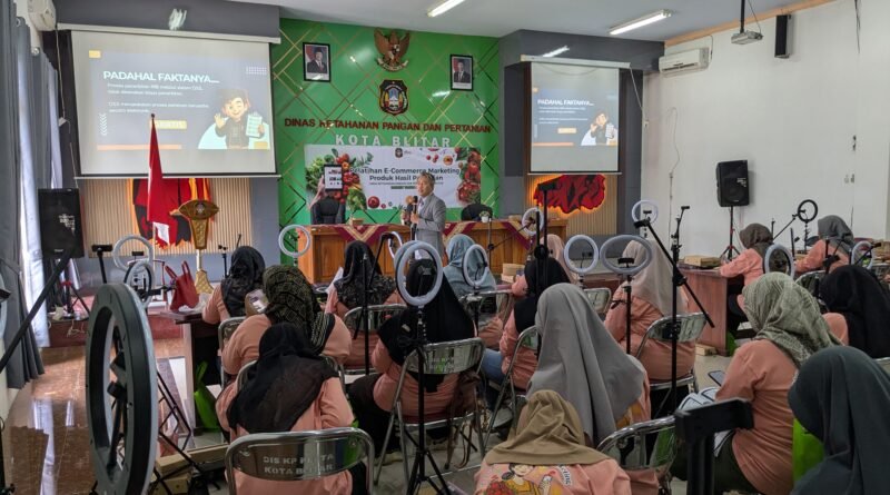 DKPP Kota Blitar Bekali 30 Peserta KWT dengan Pelatihan E-Commerce Marketing Produk Pertanian