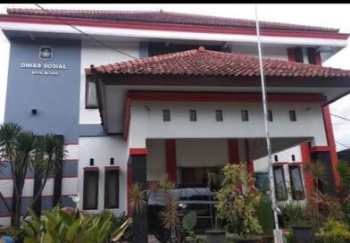 DBHCHT, Dinsos Kota Blitar Salurkan BLT kepada 900 Pekerja Pabrik Rokok